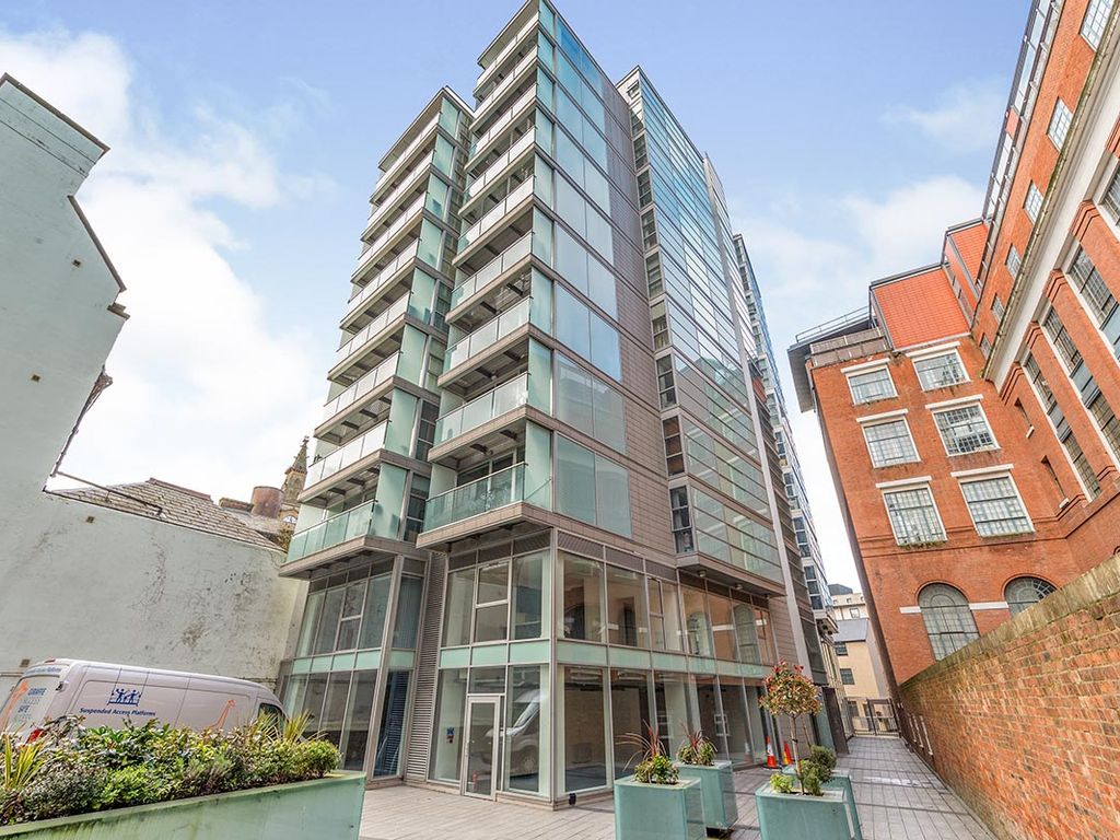 2 bed flat for sale in Cheapside, Liverpool, Merseyside L2, £180,000