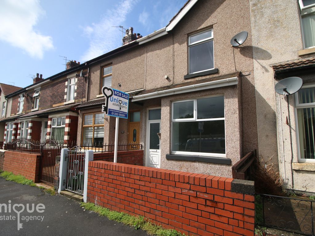 2 bed terraced house for sale in Radcliffe Road, Fleetwood FY7, £105,000