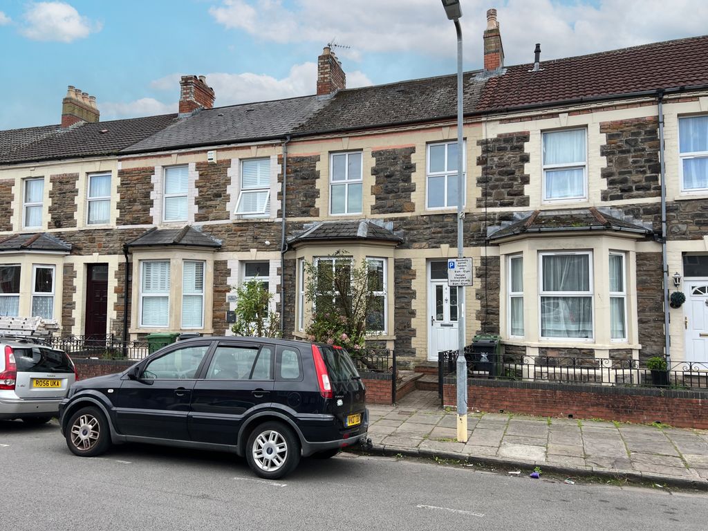 3 bed terraced house for sale in Brook Street, Cardiff CF11, £280,000
