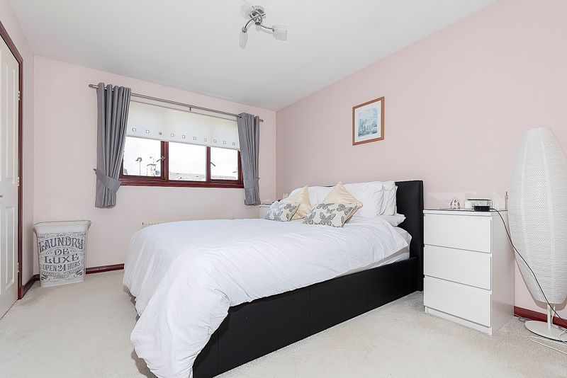 2 bed flat for sale in Jackson Street, Penicuik EH26, £165,000