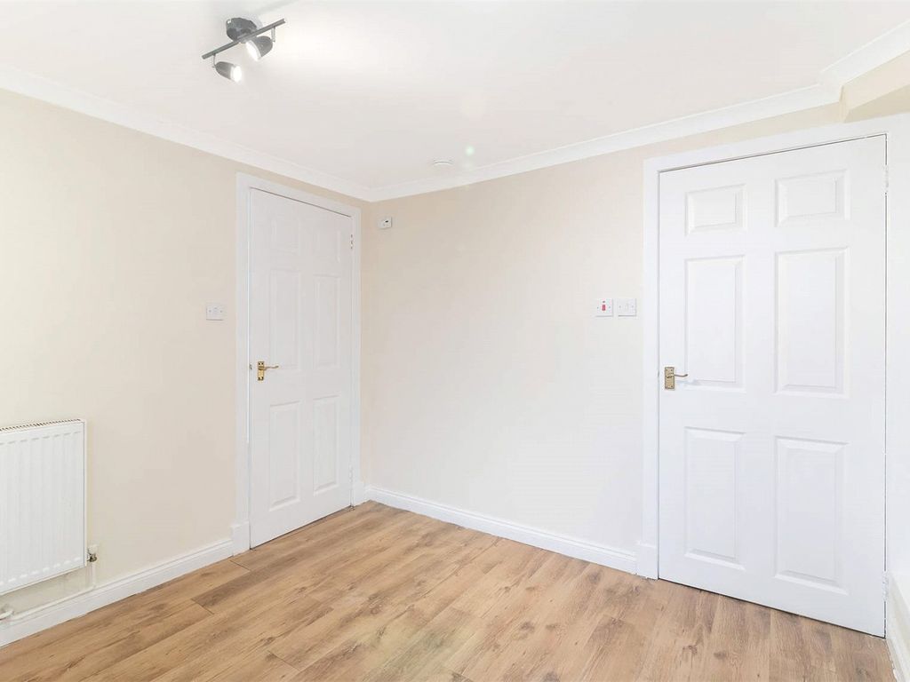 1 bed flat for sale in Main Street, Inverkip, Greenock PA16, £55,000