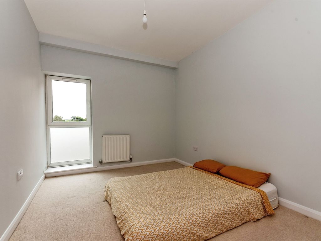 1 bed flat for sale in Kettering Road, Market Harborough LE16, £28,750