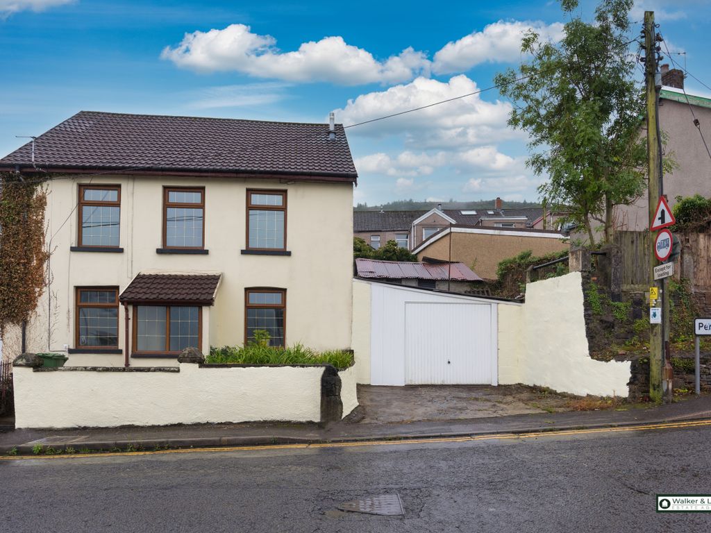 3 bed end terrace house for sale in Llantrisant Road, Graig, Pontypridd CF37, £220,000