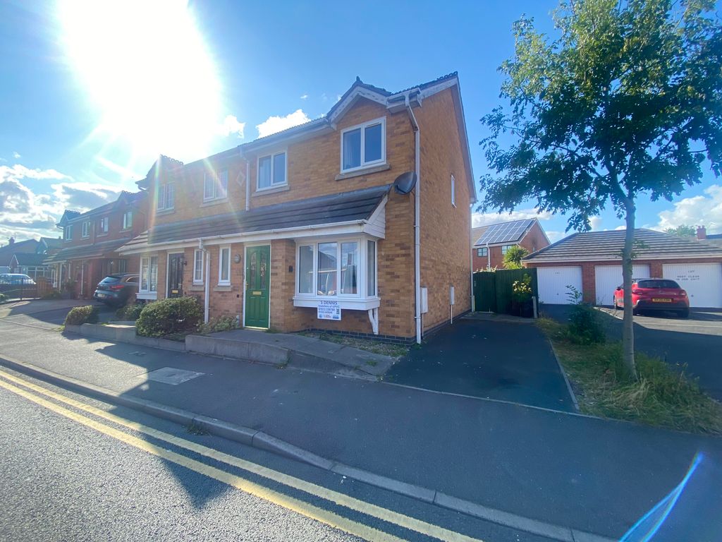 3 bed semi-detached house for sale in Bloxwich Road North, Willenhall WV12, £190,000