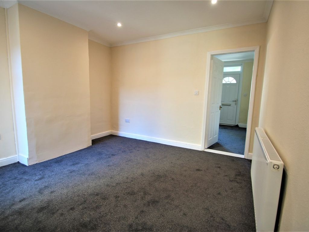 2 bed terraced house for sale in Tyler Street, Ipswich IP2, £160,000