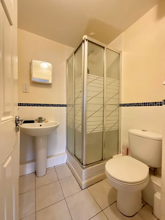 2 bed flat for sale in Roman Way, Caerleon, Newport NP18, £139,950