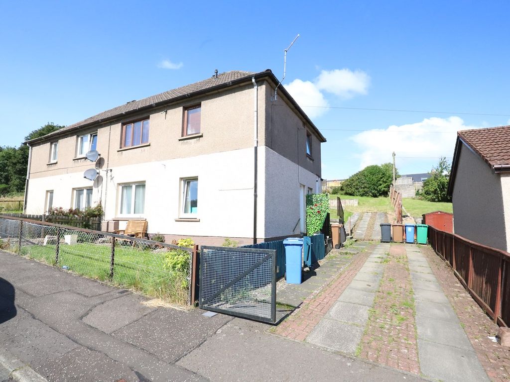 1 bed flat for sale in King Street, Cowdenbeath KY4, £62,500