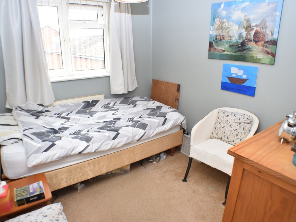 3 bed terraced house for sale in St. John Street, Bridgwater TA6, £200,000