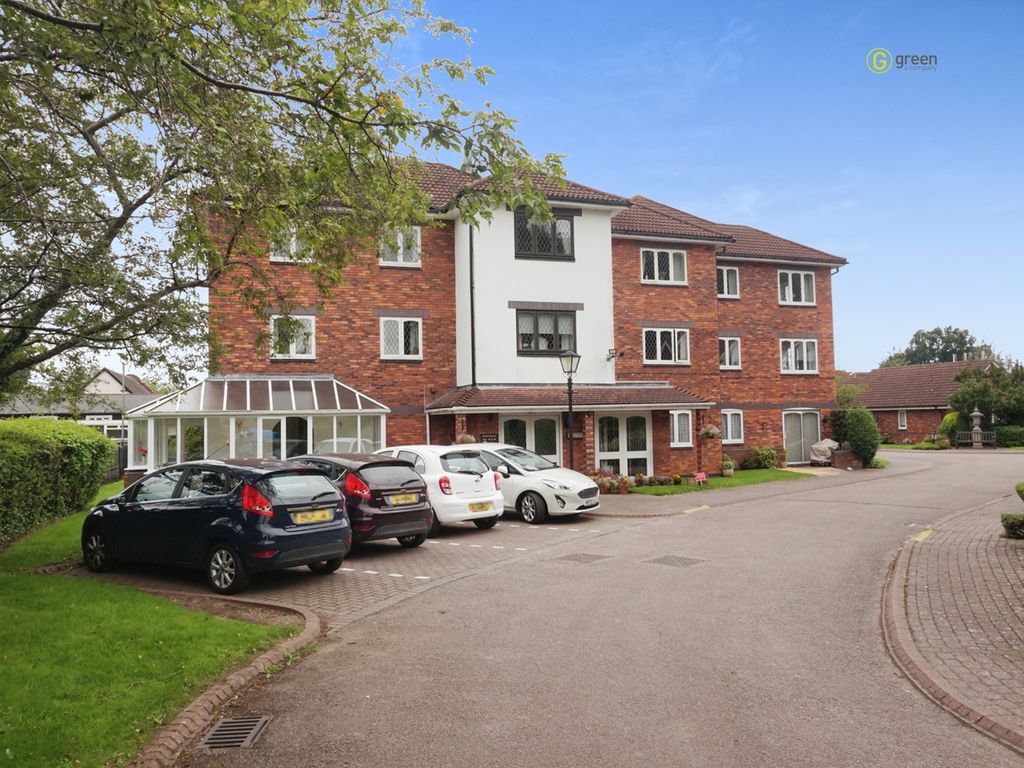 2 bed flat for sale in Checkley Croft, Sutton Coldfield B76, £200,000