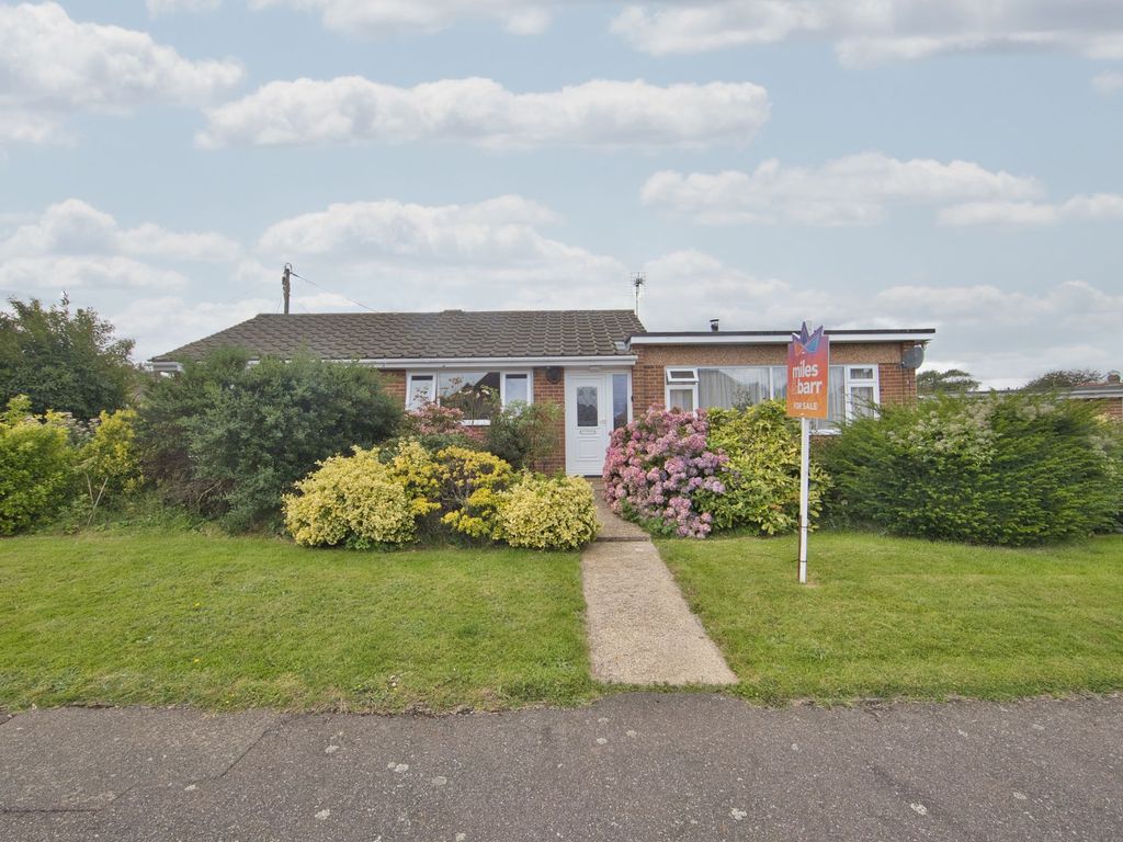3 bed detached bungalow for sale in Alexandra Road, Capel-Le-Ferne CT18, £300,000