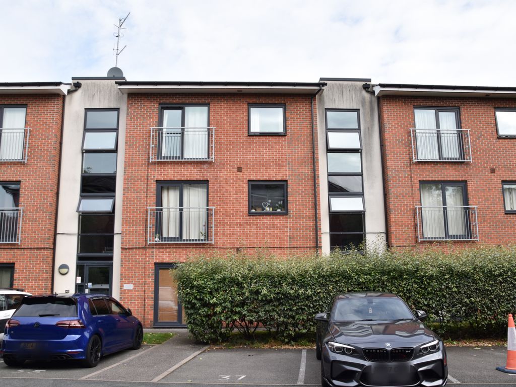 1 bed flat for sale in Penstock Drive, Cliffe Vale, Stoke-On-Trent ST4, £65,000