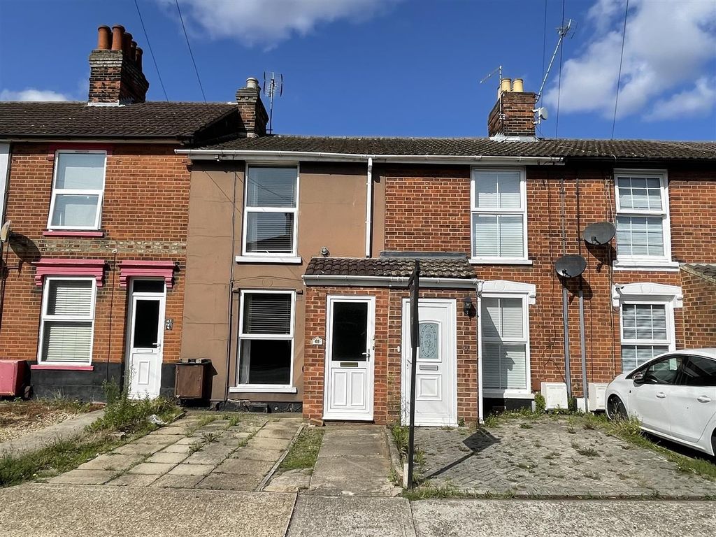 2 bed terraced house for sale in Alan Road, Ipswich IP3, £160,000