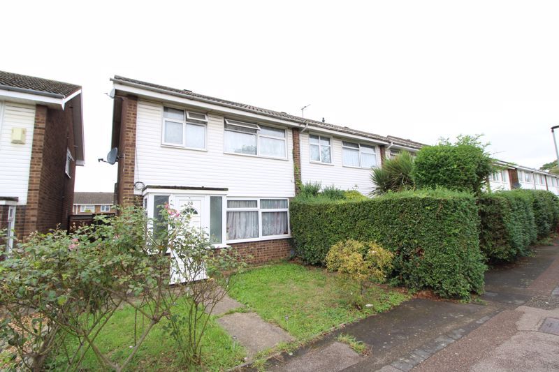 3 bed end terrace house for sale in Lilac Walk, Kempston, Bedford MK42, £275,000