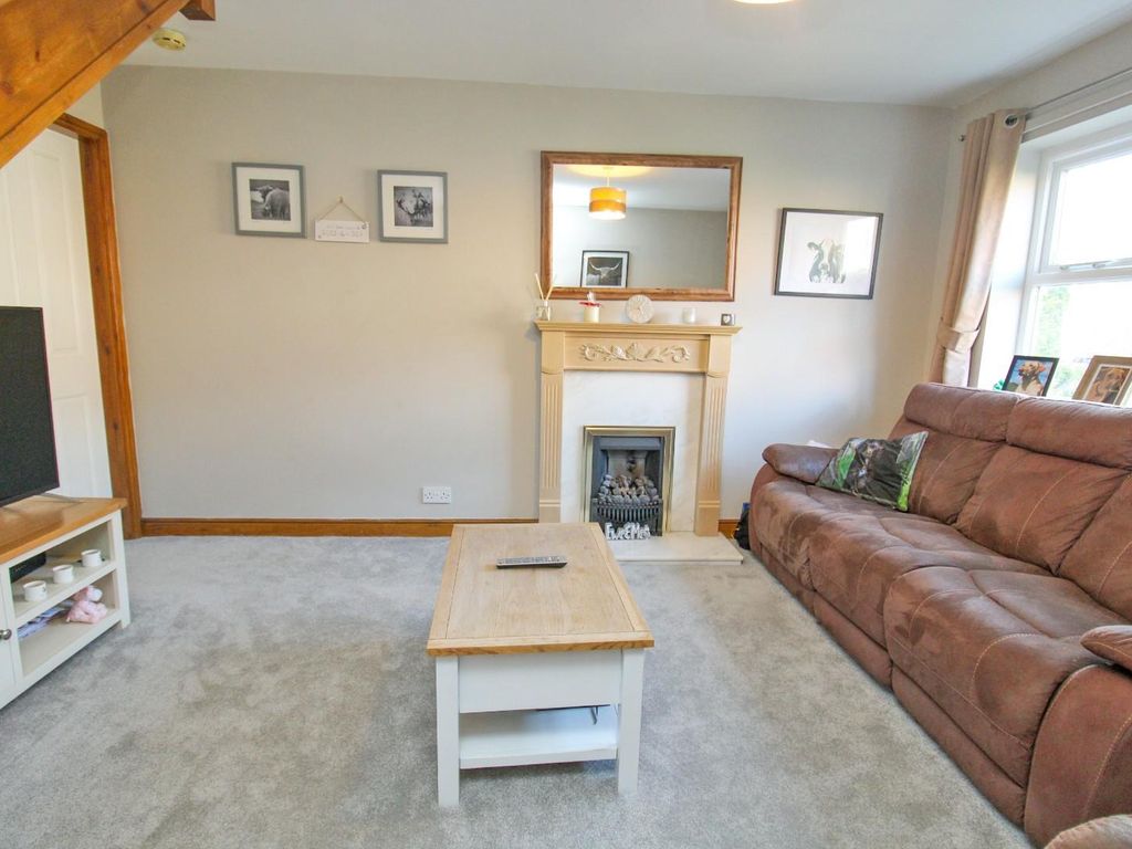3 bed terraced house for sale in Renton Close, Bishop Monkton, Harrogate HG3, £265,000