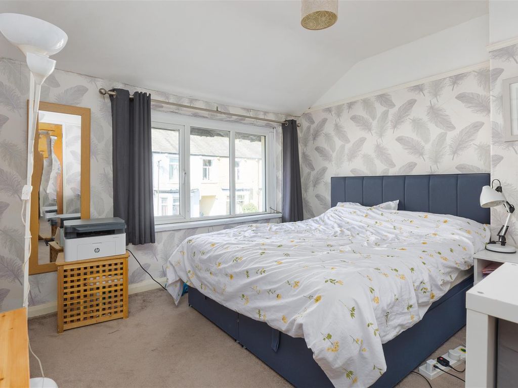 2 bed end terrace house for sale in Dorrington Road, Lancaster LA1, £150,000