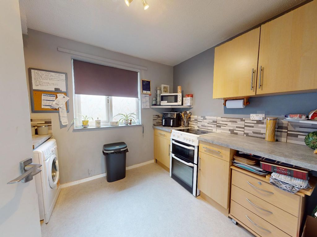 1 bed flat for sale in Sherwood Avenue, Abingdon OX14, £195,000