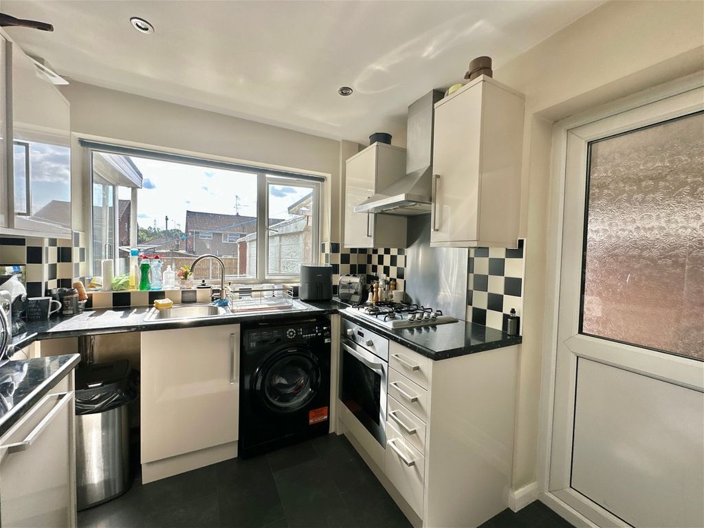 3 bed semi-detached house for sale in Watergate Lane, Braunstone, Leicester LE3, £275,000
