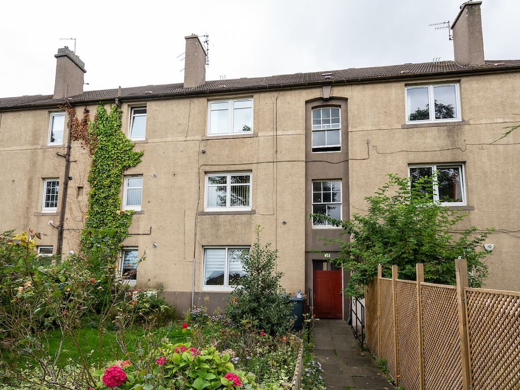2 bed flat for sale in 39/5 Grierson Crescent, Edinburgh EH5, £145,000