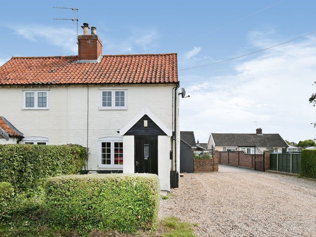 2 bed semi-detached house for sale in School Lane, Redenhall, Harleston IP20, £200,000