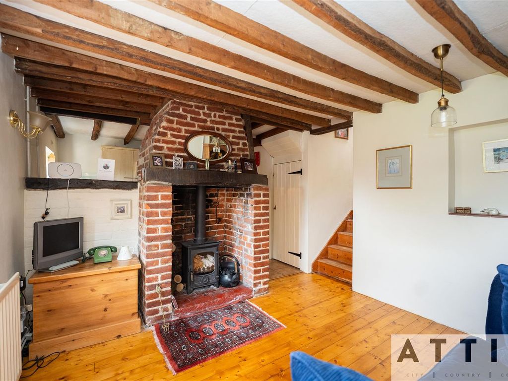 3 bed cottage for sale in Gull Street, Fressingfield, Eye IP21, £295,000