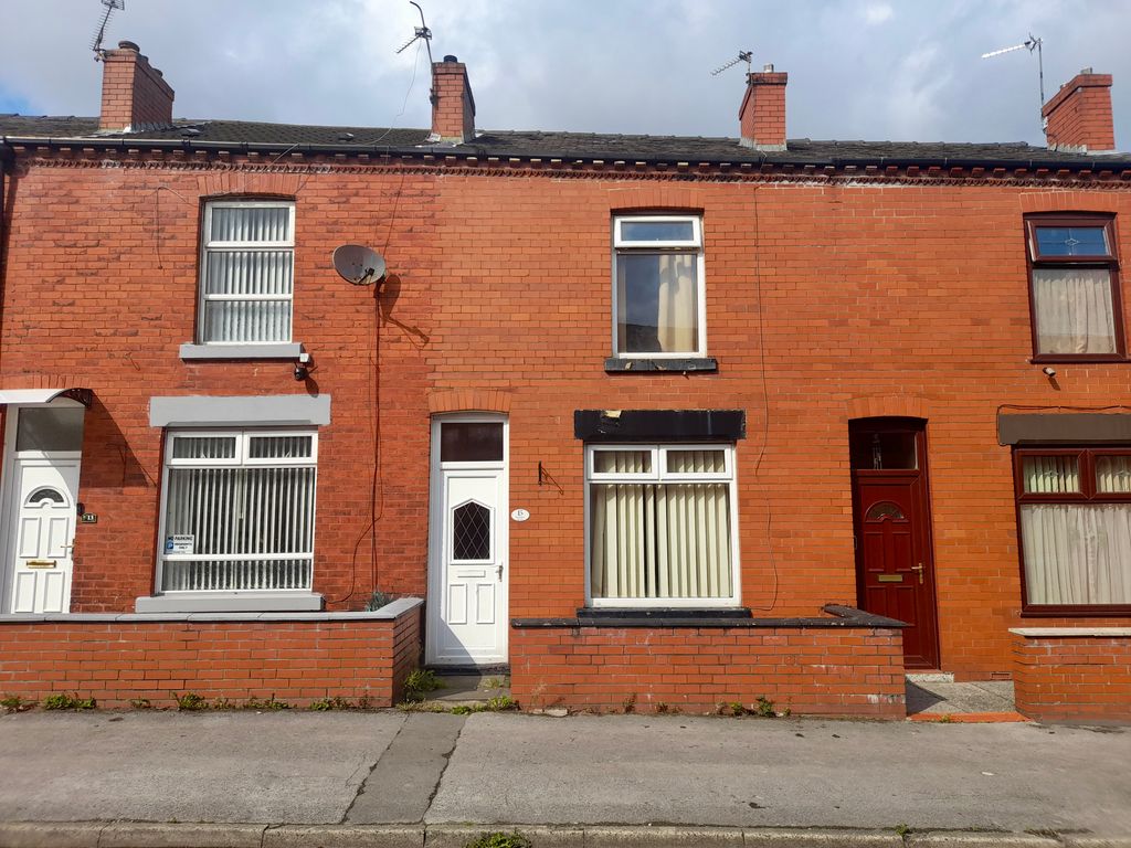 3 bed terraced house for sale in Richelieu Street, Bolton BL3, £85,000