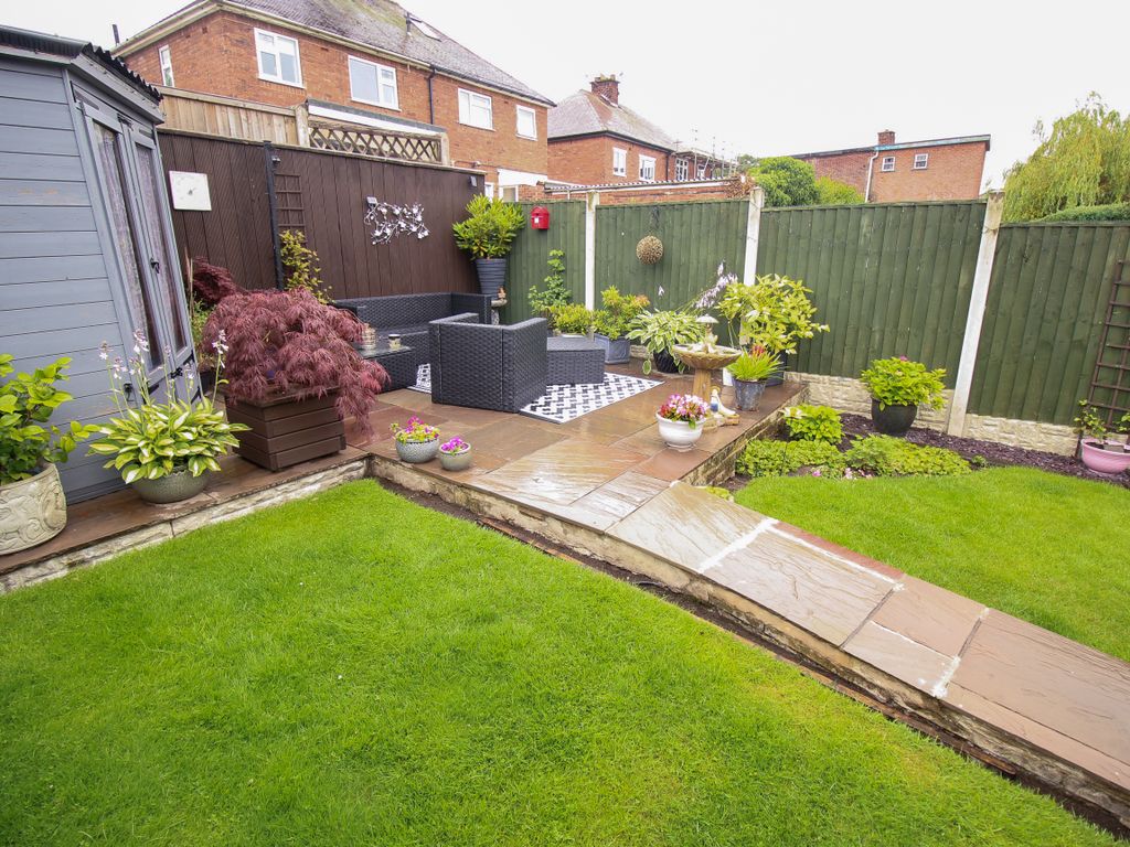 3 bed semi-detached house for sale in Vessey Road, Worksop S81, £175,000