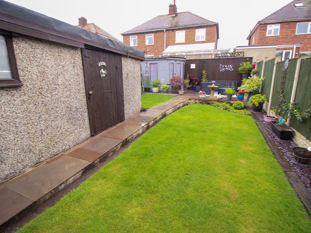 3 bed semi-detached house for sale in Vessey Road, Worksop S81, £175,000