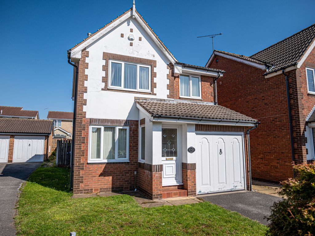 3 bed detached house for sale in Cuckoo Holt, Worksop S81, £215,000