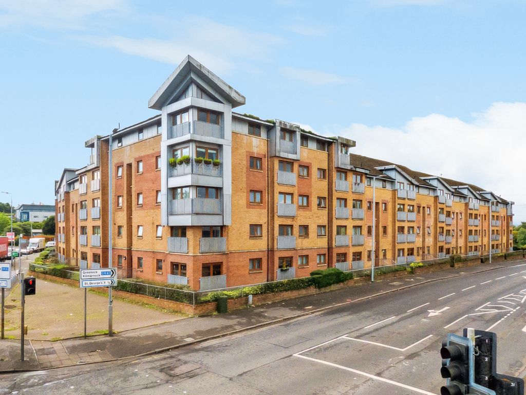 2 bed flat for sale in Craighall Road, Glasgow G4, £110,000