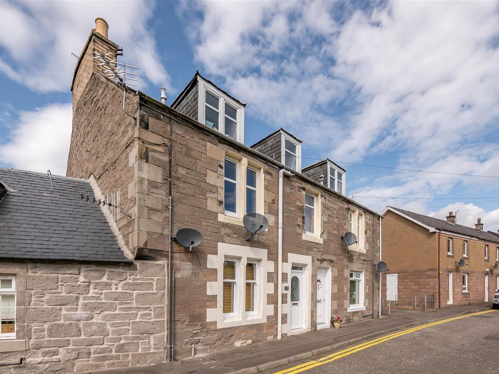 1 bed flat for sale in Burnside, Scone, Perth PH2, £65,000