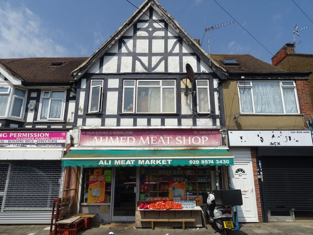 Retail premises for sale in North Parade, North Road, Southall UB1, £625,000