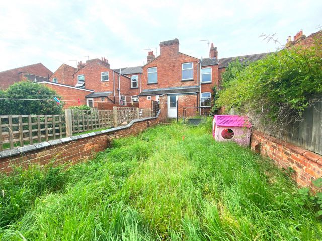 2 bed terraced house for sale in Byron Street, Kingsley, Northampton NN2, £190,000