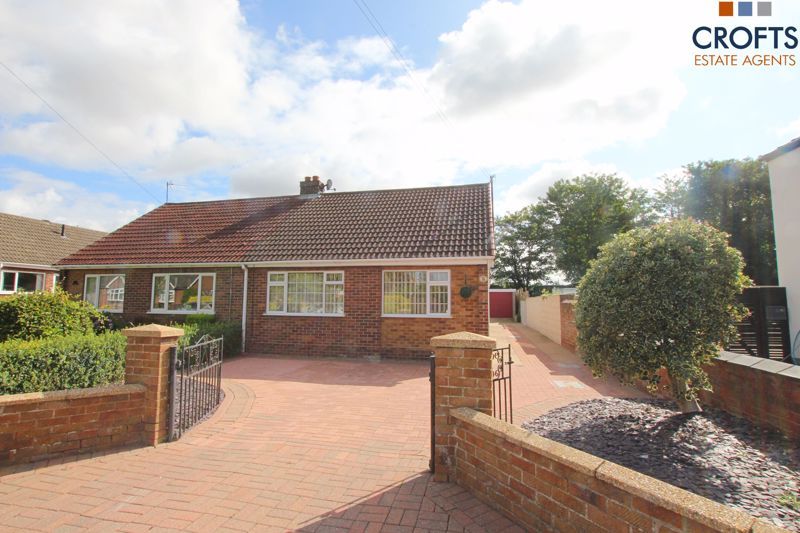 3 bed semi-detached bungalow for sale in Abbey Road, Ulceby DN39, £199,950