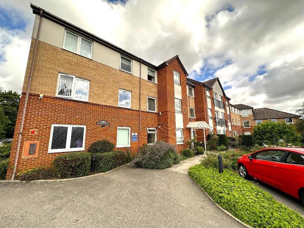 1 bed flat for sale in Hughes Court, Lucas Gardens, Barton Hills, Luton, Bedfordshire LU3, £165,000