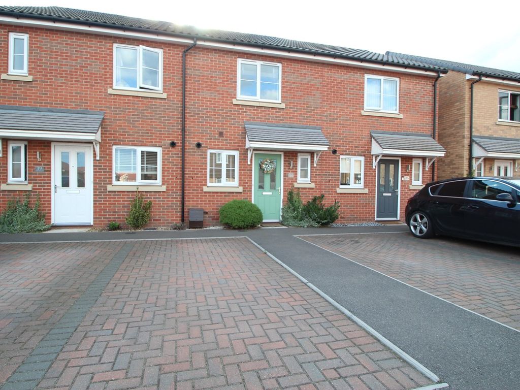 2 bed terraced house for sale in The Circle, Great Blakenham, Ipswich IP6, £220,000