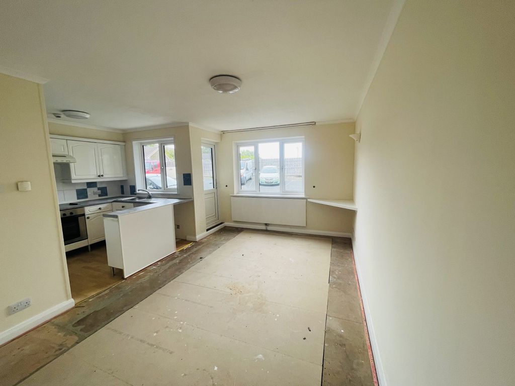 2 bed flat for sale in Cherry Orchard, Bridson Street, Port Erin, Isle Of Man IM9, £124,950