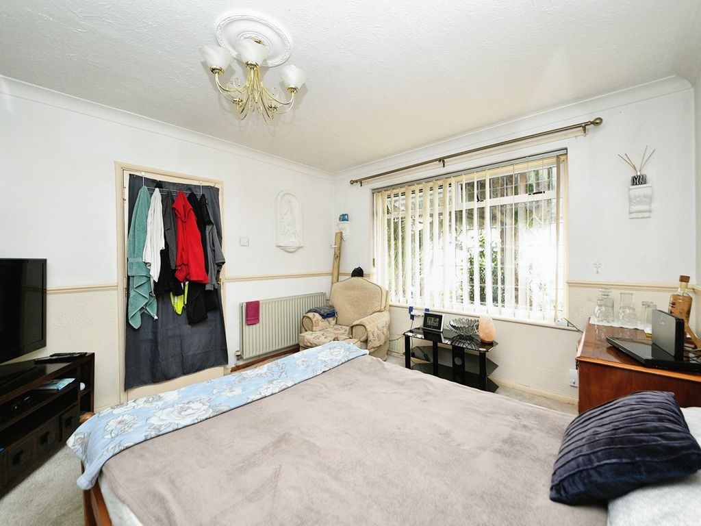 3 bed semi-detached house for sale in Sherwood Avenue, Wisbech PE13, £170,000