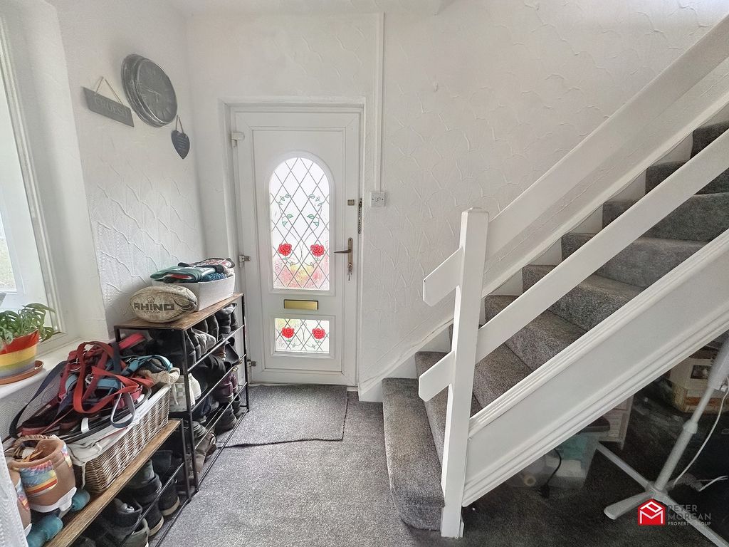 3 bed semi-detached house for sale in Morfa Glas, Glynneath, Neath, Neath Port Talbot. SA11, £145,000