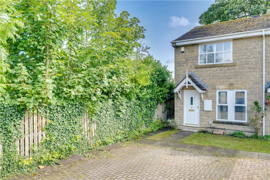 3 bed end terrace house for sale in Willow Tree Gardens, Burley In Wharfedale, Ilkley, West Yorkshire LS29, £290,000