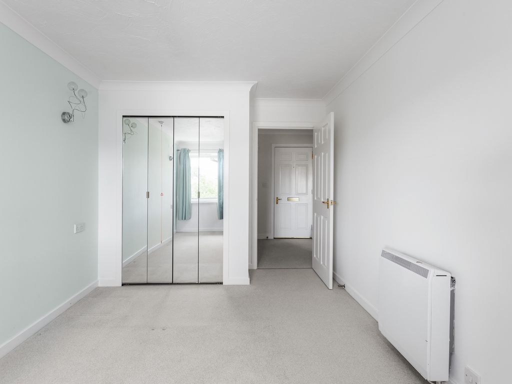 1 bed flat for sale in 28/70 Roseburn Place, Edinburgh EH12, £150,000