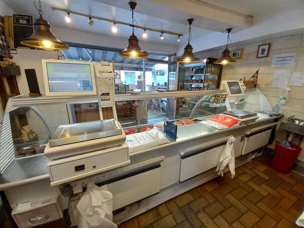 Commercial property for sale in Butchers NG22, Farnsfield, Nottinghamshire, £70,000