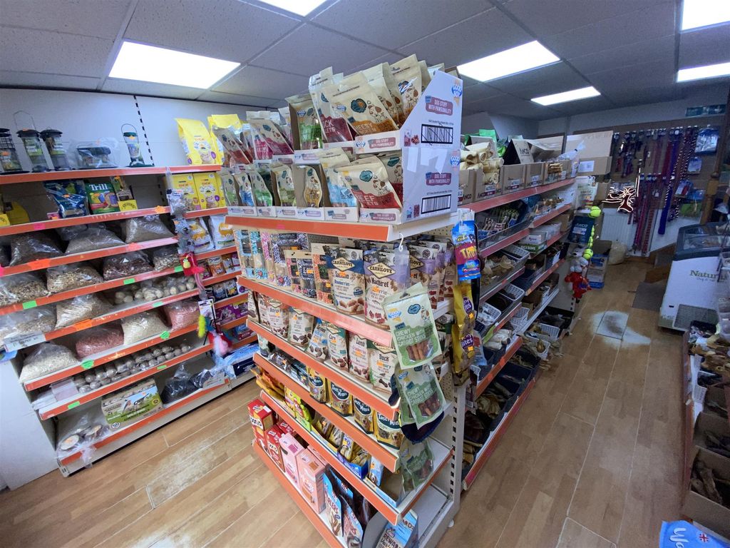 Commercial property for sale in Pets, Supplies & Services LS25, Sherburn In Elmet, North Yorkshire, £22,500