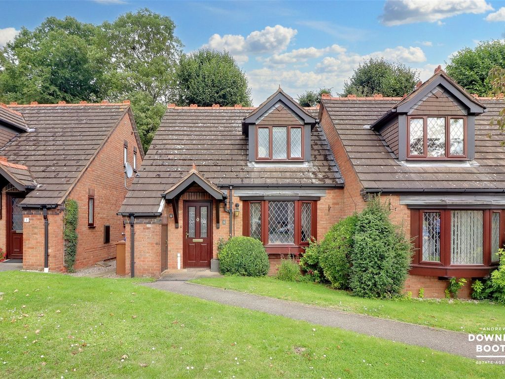 2 bed semi-detached bungalow for sale in Copperfields, Lichfield WS14, £250,000