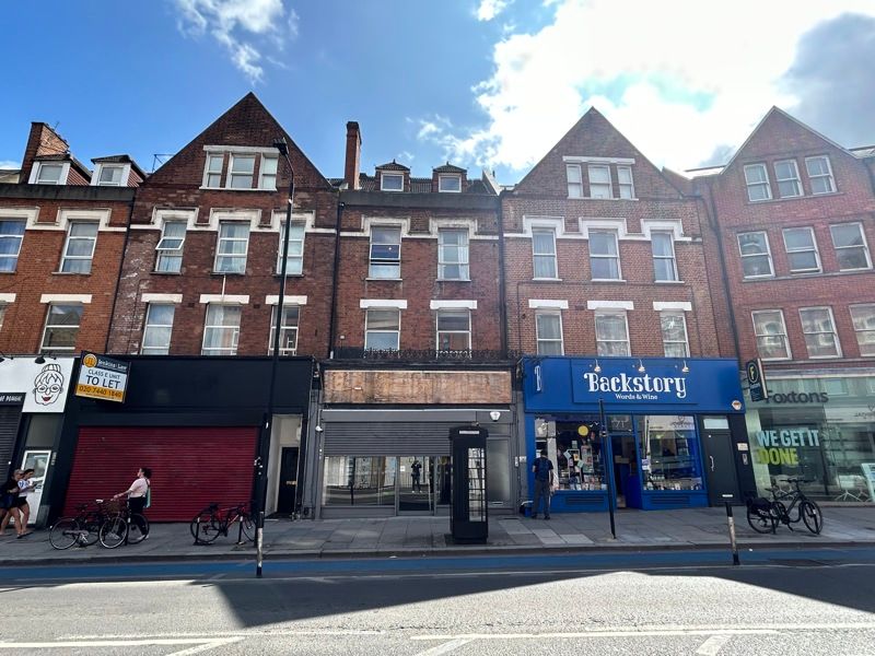 Retail premises for sale in Balham High Road, London SW12, £395,000