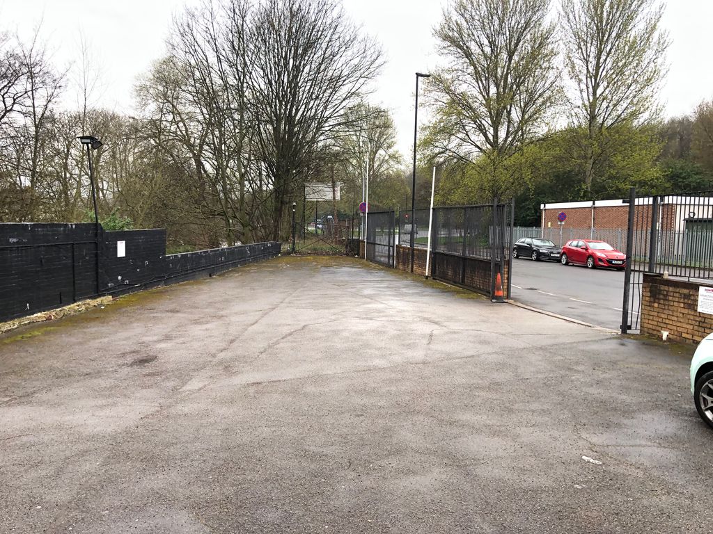 Industrial for sale in Penistone Road, Sheffield S6, £735,000