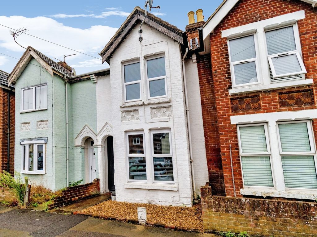 3 bed terraced house for sale in Dutton Lane, Eastleigh SO50, £280,000