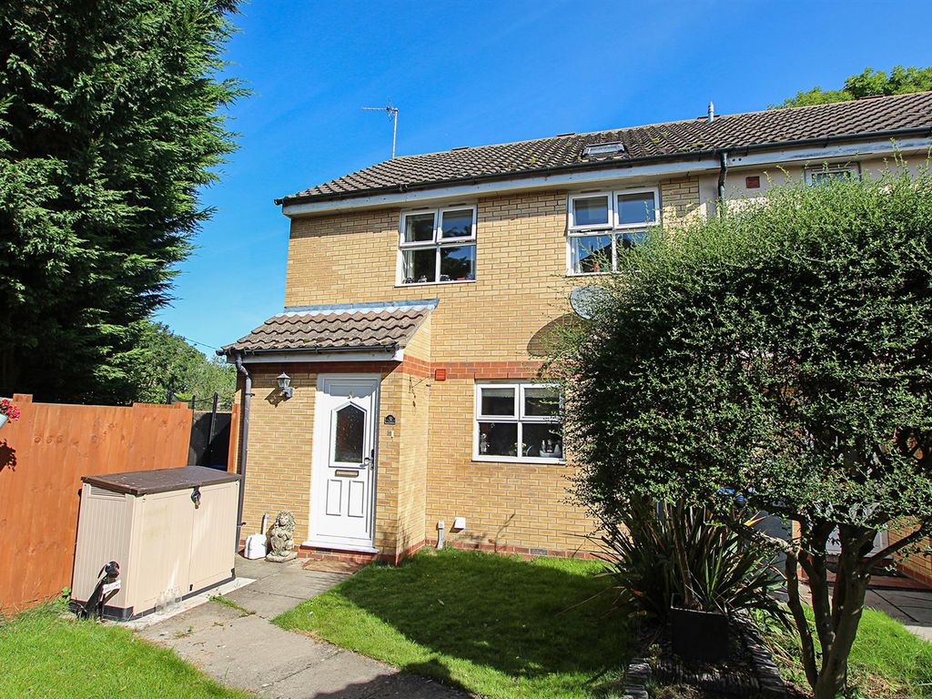 3 bed semi-detached house for sale in Montford Close, Burwell, Cambridge CB25, £295,000