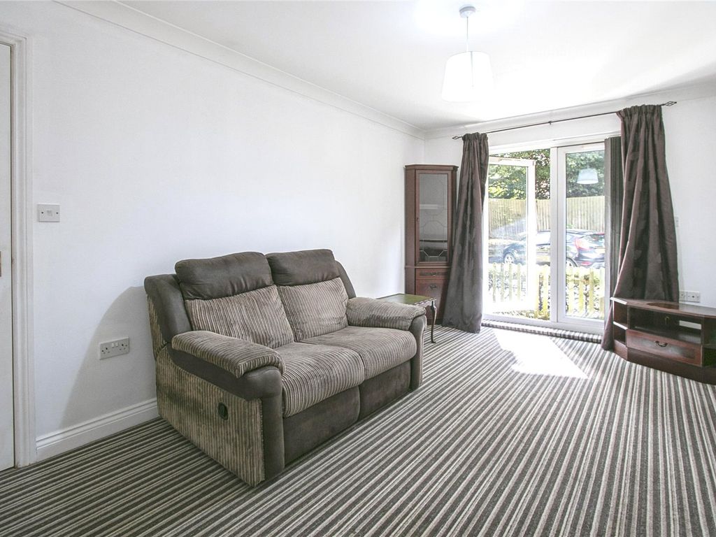 2 bed flat for sale in Florence Road, Bournemouth BH5, £220,000