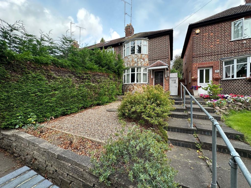 2 bed property for sale in Anstey Lane, Leicester LE4, £199,750