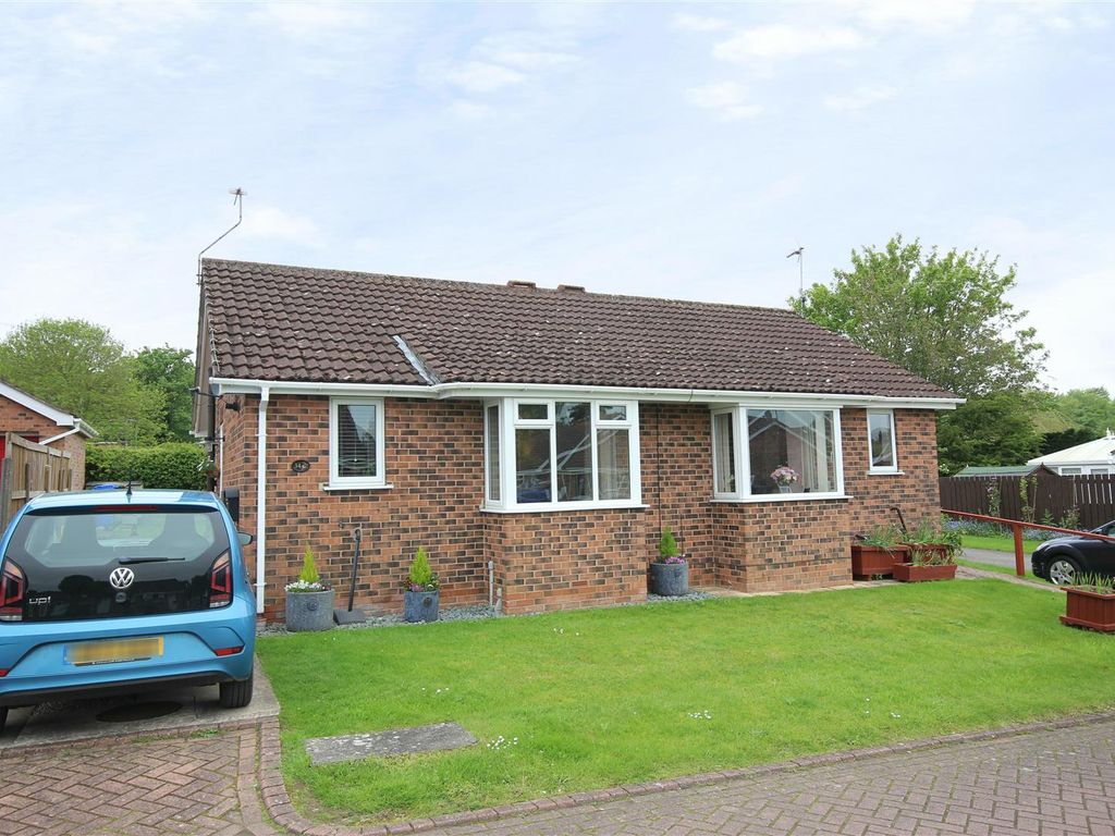 1 bed semi-detached bungalow for sale in Wold View, South Cave, Brough HU15, £114,950